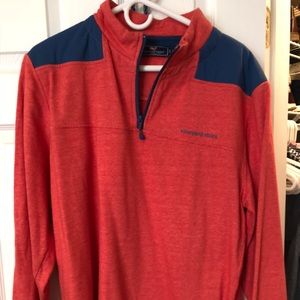 Vineyard Vines 1/4 zip men’s size L